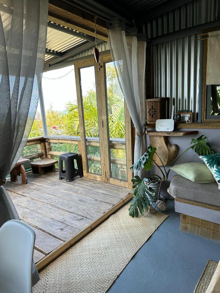 Lily Pad Lodge Bambou Bagian luar foto